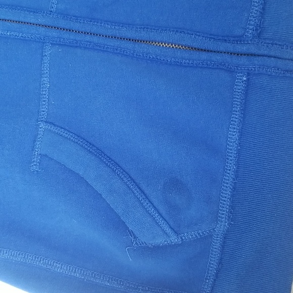 Hollister Patch Logo Royal Blue Hoodie - Picture 6 of 7